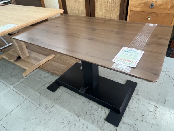 中古 ニトリ 昇降テーブル ダークブラウン - 総合リサイクルショップ 